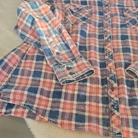 Orvis Plaid Button-Up Shirt - Picture 3 of 13